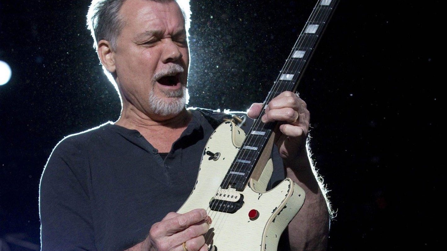 rock-muzikten-bir-yildiz-kaydieddie-van-halen-hayatini-kaybetti-h3736-7dad4 Eddie Van Halen kimdir? Nereli? Kaç yaşında? Neden öldü?
