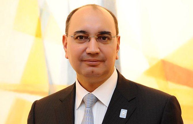 s0 Ali Ülker kimdir? Aslen nereli ve kaç yaşında? | Yıldız Holding yeni Yönetim Kurulu Başkanı kim?