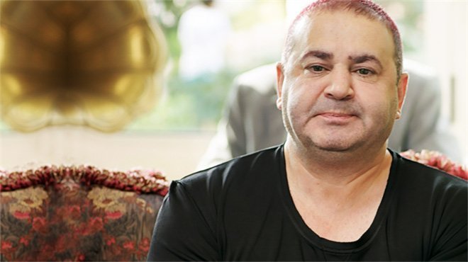 safak-sezer3 Şafak Sezer kimdir? Nereli? Kaç yaşında? Evli mi? | Şafak Sezer hayatı