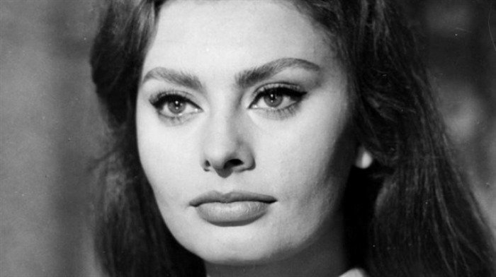 sophia-loren sophia-loren.jpg