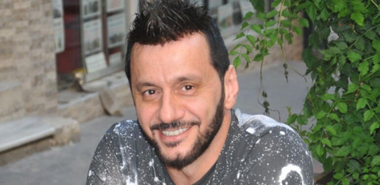 Stelyo Pipis Kimdir, Nerelidir, Nerede Doğdu? Kaç yaşındadır? Stelyo Pipis Kimdir, Nerelidir, Nerede Doğdu? Kaç yaşındadır?