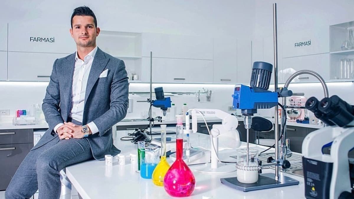 t25-07082020c85da4bc Sinan Tuna kimdir? Kaç yaşında? Sinan Tuna Farmasi | Sinan Tuna Şeyma Subaşı aşk mı yaşıyor? Sevgili mi?