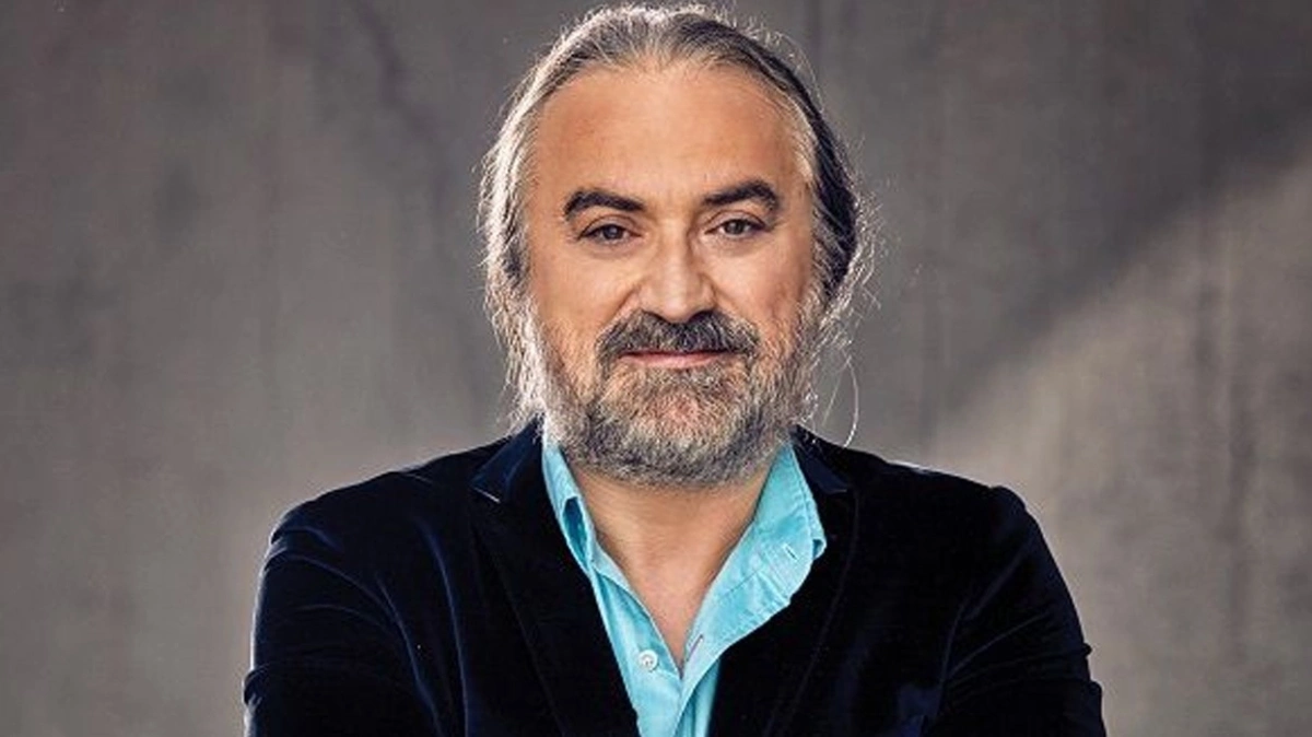 t25-volkan-konaktan-surpriz-p-529 Volkan Konak kimdir? Aslen Nerelidir, kaç yaşında? Evli mi?