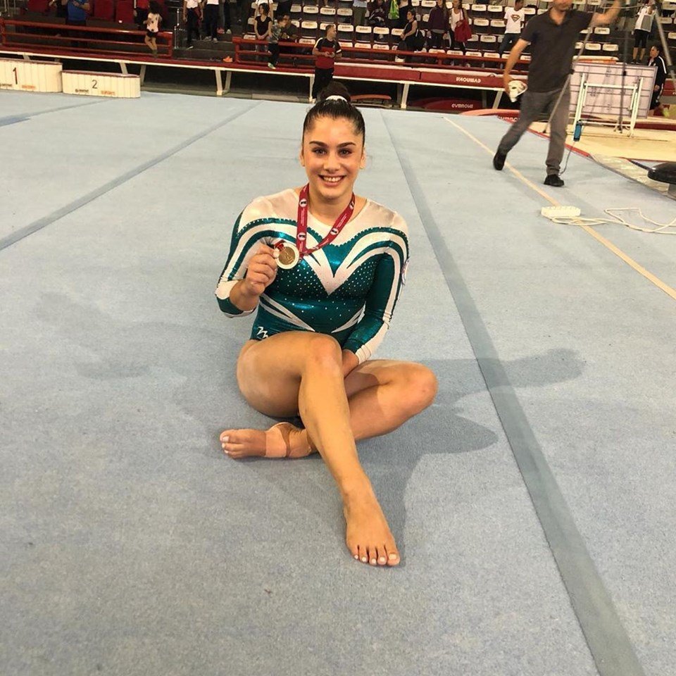 tut2 Tutya Yılmaz kimdir? Nereli ve kaç yaşında? Tutya Yılmaz jimnastiği neden bıraktı?