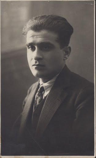 unnamed-12 Ahmet Hamdi Tanpınar kimdir, nereli, kaç yaşında öldü? Ahmet Hamdi Tanpınar eserleri, sözleri, şiirleri