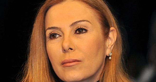 Zuhal Olcay kimdir? Aslen nereli ve kaç yaşında?