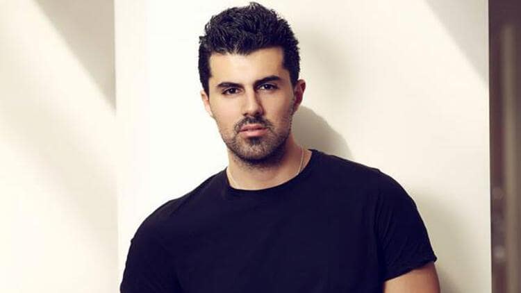 1 Başka Güzel Jurisi Raşit Bağzıbağlı Kimdir? Sevgilisi Kim?