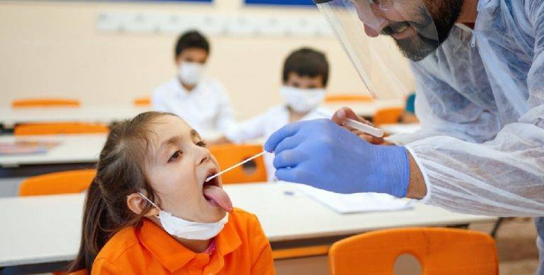 Okullarda PCR Testi Nasıl Yapılacak
